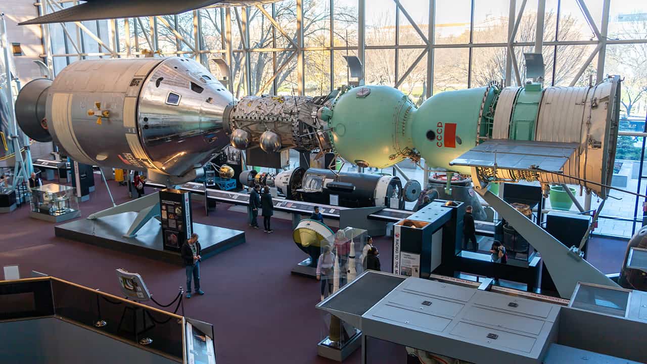 Best Indoor Attractions for Bad-Weather Days in the US